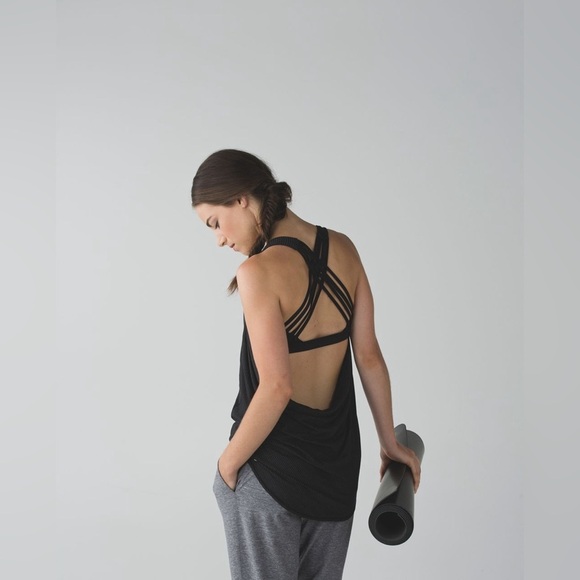 Lululemon Wild Tank 2 in 1 Built in Bra Tank Black NEW WITH TAG - Picture 10 of 15